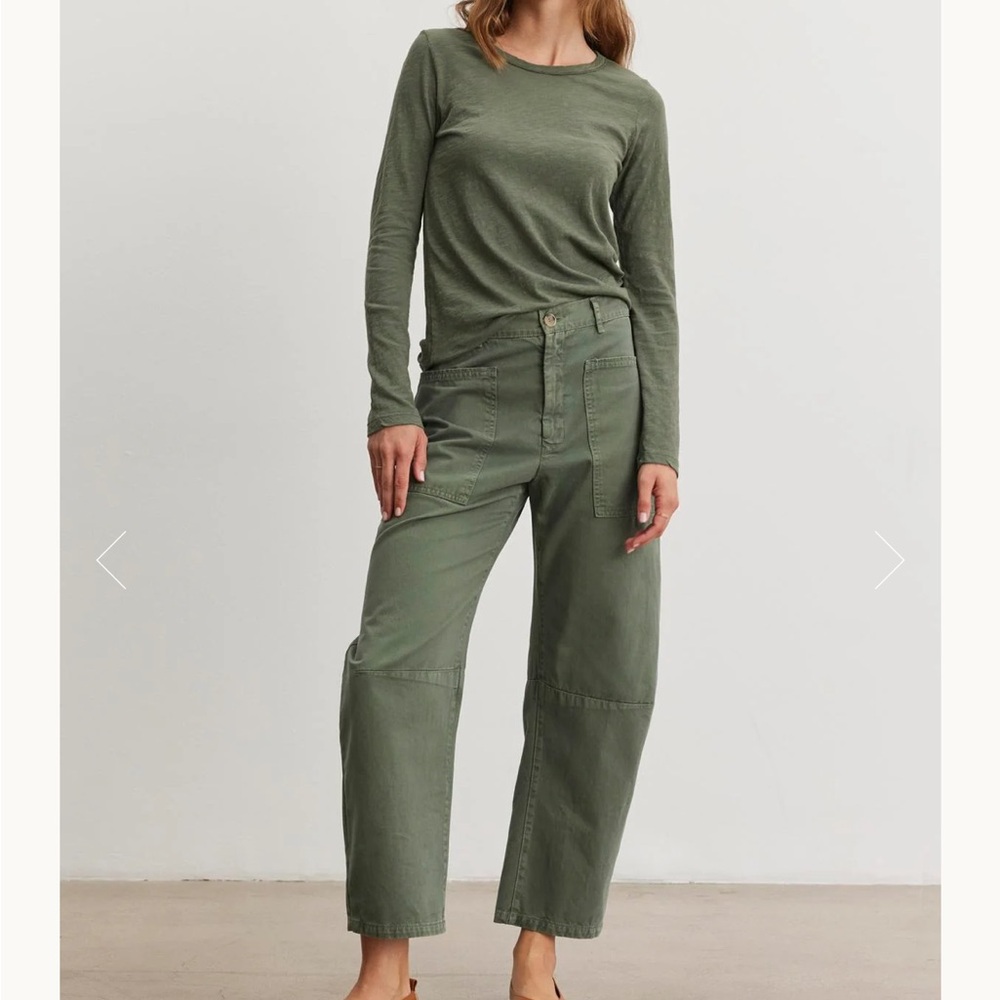 Velvet by Graham & Spencer Brylie Dark Olive Cropped Pants